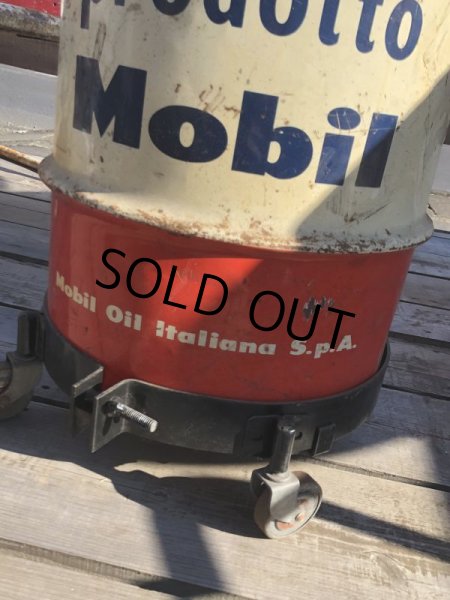 画像2: Vintage Mobil Oil 16 Gallon Barrel Drum Can w/Castar Pegasus Horse (B673)  (2)