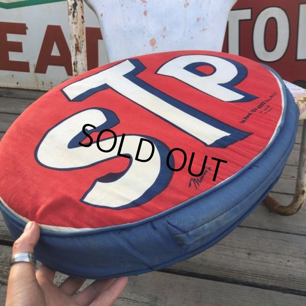 画像11: Vintage STP Oil Advertising Pillow Cushion (B675) (11)