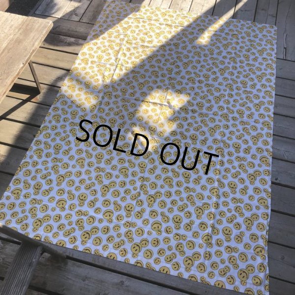 画像6: Vintage Twin Flat Sheet Fabric Happy Face (B678) (6)