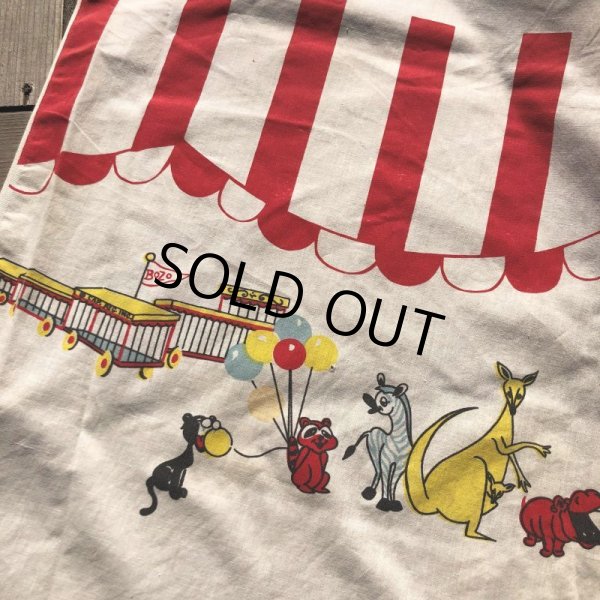 画像4: Vintage Twin Flat Sheet Fabric Bozo the Clown (B684) (4)