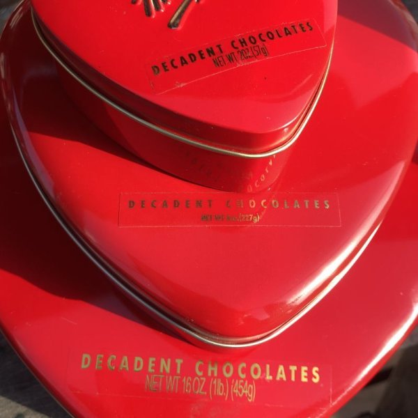 画像4: Vintage Mrs. Fields Valentine Chocolates Candy Tin Can SET (B723) (4)