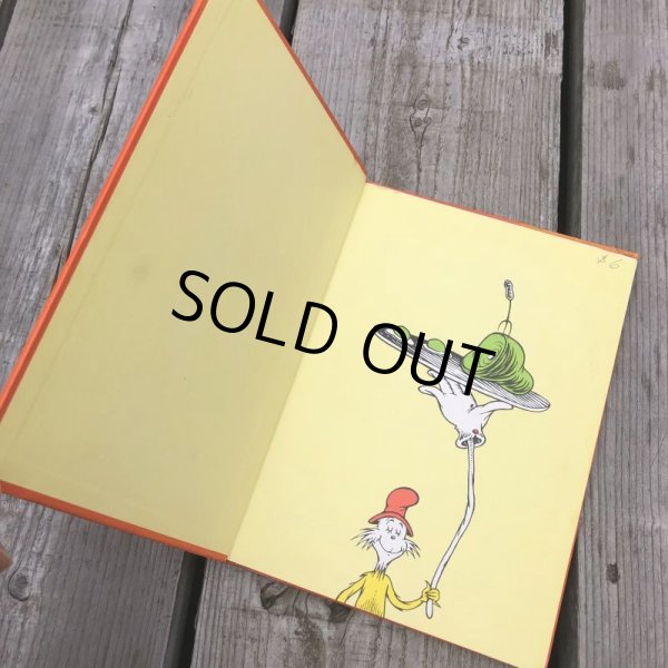 画像2: Vintage Book Dr.Seuss Green Eggs and Ham (B754)  (2)