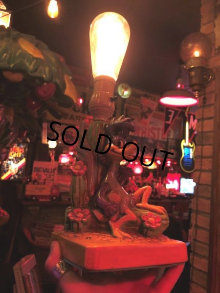 画像2: 70s Holiday Fair Warner Bros Looney Tunes Roadrunner Lamp (B752)  (2)