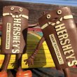 画像5:  80s Vintage Hershey's Advertising Chocolate Bar Bendable Figure (B757) 　 (5)