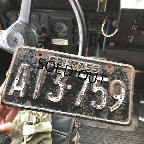 画像1: 60s Vintage American License Number Plate (B835) (1)