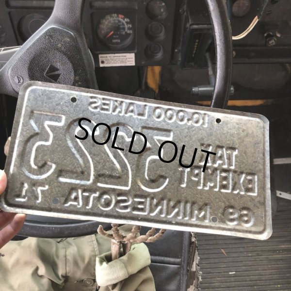 画像2: 70s Vintage American License Number Plate (B825) (2)