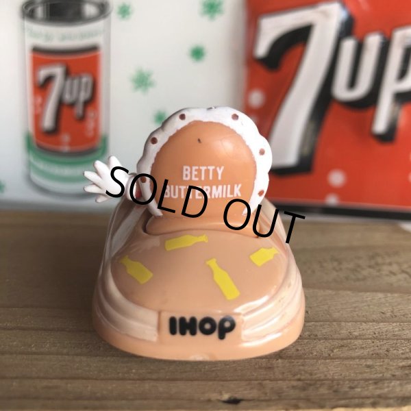 画像3: Vintage IHOP Pancake Kids Meal Toy Betty Buttermilk (B950) (3)