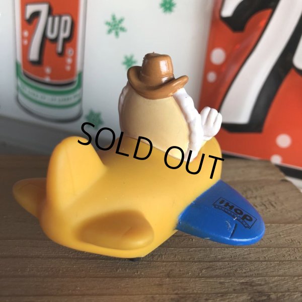 画像2: Vintage IHOP Pancake Kids Meal Toy Harvest Harvey (B947) (2)