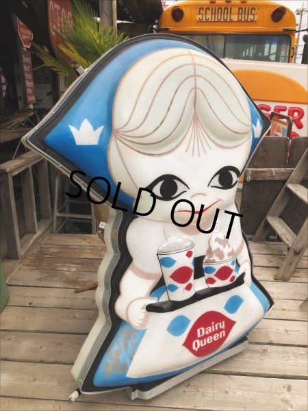 画像5: Vintage Dairy Queen "Dutch Girl" DQ Huge Lighted Sign Very Rare! Hard to Find!!!!!! (B953) (5)