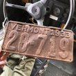 画像2: 30s Vintage American License Number Plate / 1933 VERMONT 28-719 (B872) (2)