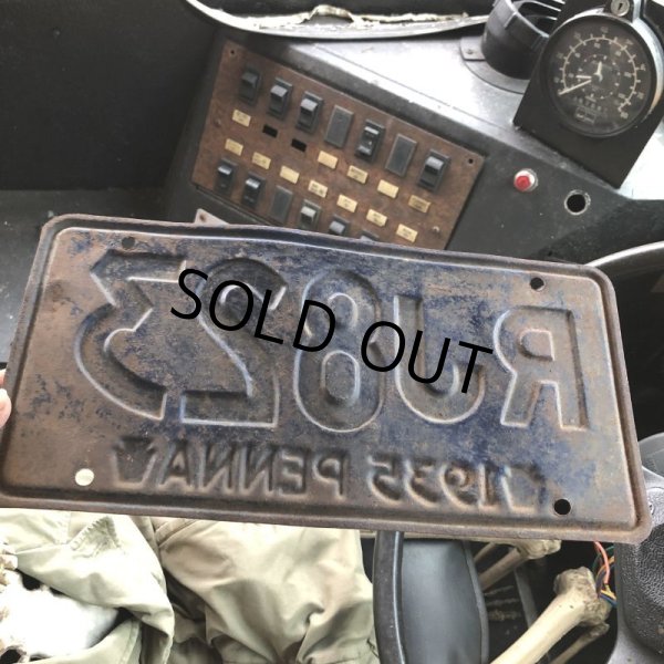 画像2: 30s Vintage American License Number Plate / 1935 PENNA RJ 823  (B874) (2)