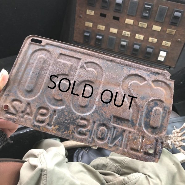 画像2: 40s Vintage American License Number Plate / 1942 ILLINOIS 62 650 (B891) (2)
