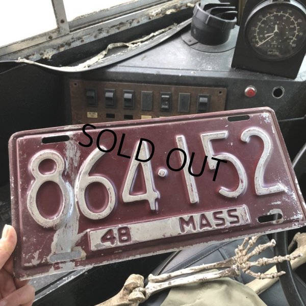 画像1: 40s Vintage American License Number Plate / 1948 MASS 864-152 (B899) (1)