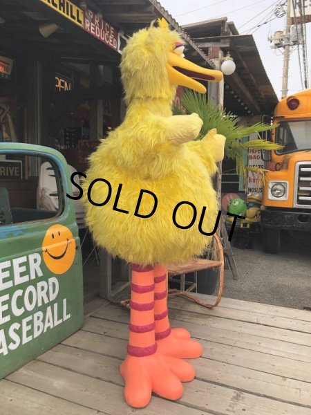 画像2: Vintage Sesame Street Big Bird Store Display Life size Statue RARE! Hard to Find!!! (B968) (2)