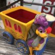 画像9: 70s Vintage Holiday Fair WB Roadrunner Music Box (B990) (9)