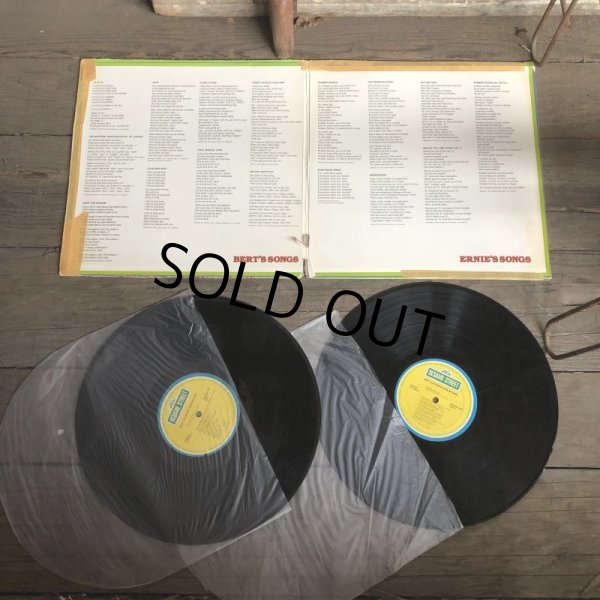 画像3: Vintage Sesame Street Bert and Ernie SIDE by SIDE LP Record (C020) (3)