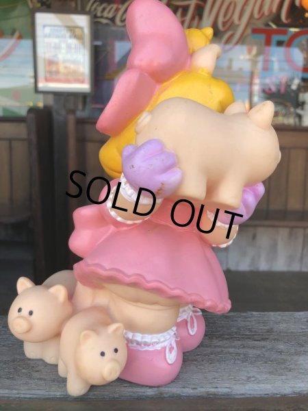 画像4: 80s Vintage Muppet Babies Miss Piggy Vinyl Bank Doll (C013) (4)