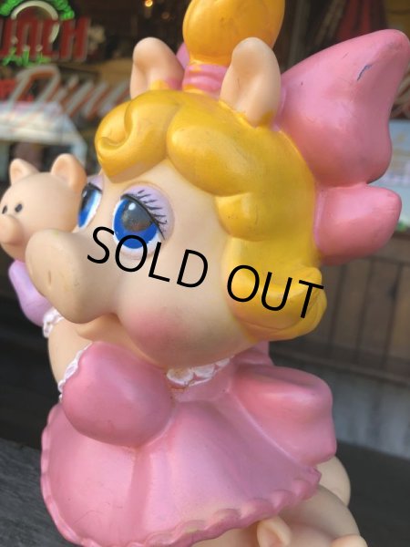 画像7: 80s Vintage Muppet Babies Miss Piggy Vinyl Bank Doll (C013) (7)