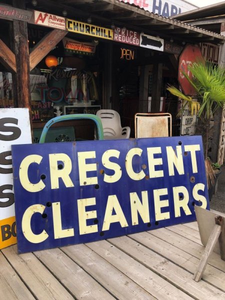 画像1: 【店舗引き取り限定】 Antique U.S.A. CRESCENT CLEANERS Vintage Huge Neon Sign (C030) (1)