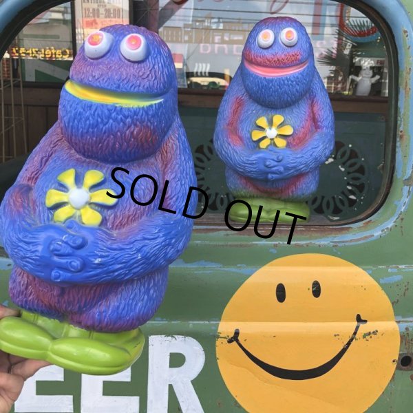 画像10: 70s Vintage Play Pal Blue Hippie Monster Coin Bank Pink (C068) (10)