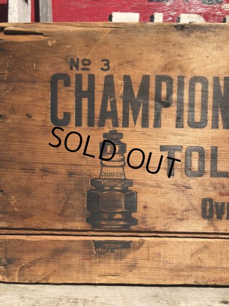 画像4: RARE!  30s Antique Champion Spark Plug Dealer Delivery Wooden Crate (C074) (4)