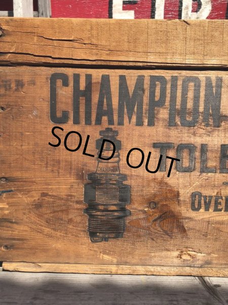 画像10: RARE!  30s Antique Champion Spark Plug Dealer Delivery Wooden Crate (C074) (10)