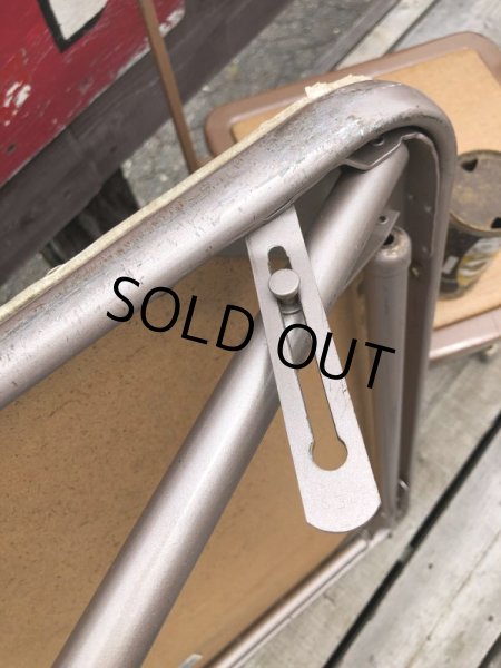 画像16: Vintage Metal Folding Table (C085) (16)