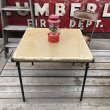 画像1: Vintage Metal Folding Table (C080) (1)