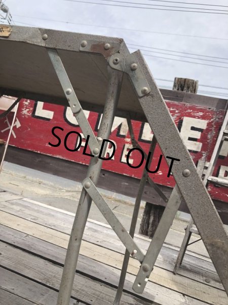 画像16: Vintage Metal Folding Table (C091) (16)