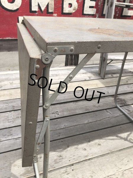 画像13: Vintage Metal Folding Table (C091) (13)