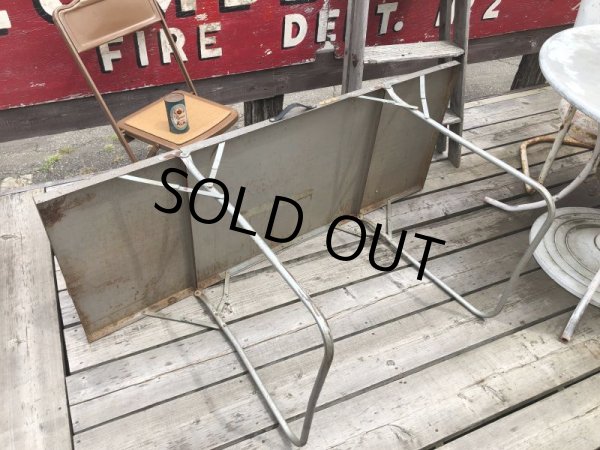 画像8: Vintage Metal Folding Table (C091) (8)