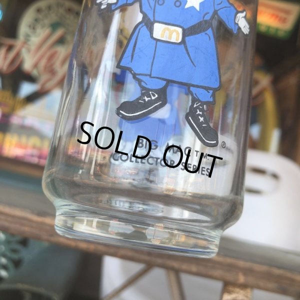 画像5: 70s Vintage Glass McDonaland Collector Series  Big Mac Police (C193) (5)