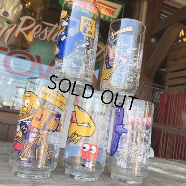 画像9: 70s Vintage Glass McDonaland Action Series Big Mac Police (C190) (9)