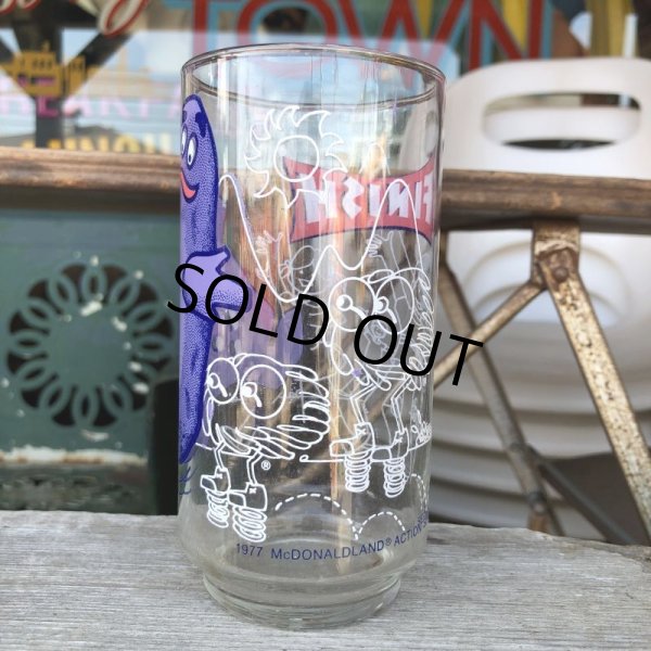 画像2: 70s Vintage Glass McDonaland Action Series Grimace (C188) (2)