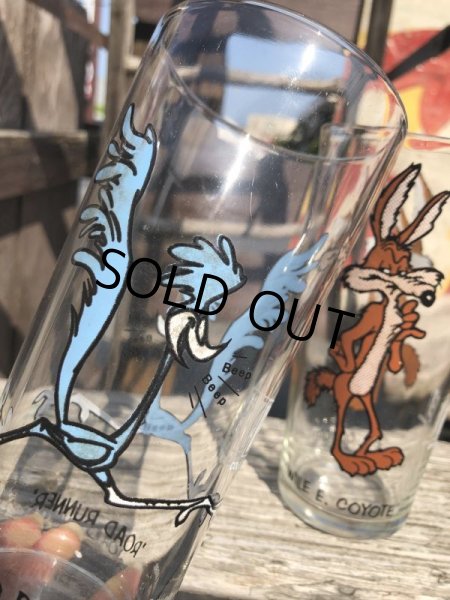 画像7: 70s Vintage Pepsi Glass Road Runner & Wile E. Coyote SET (C206) (7)