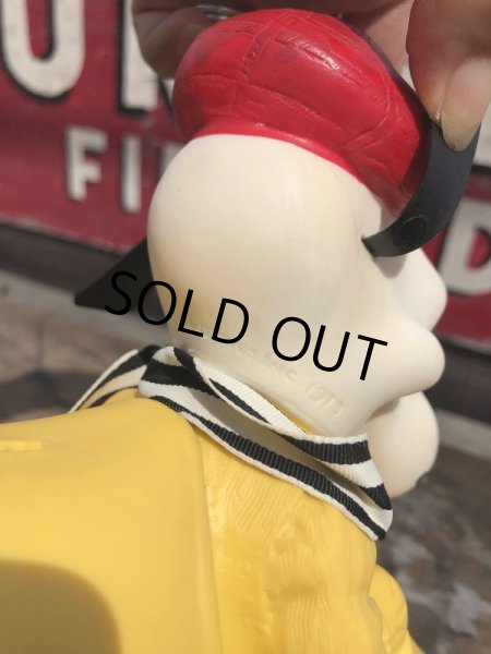 画像12: 70s Vintage 57 Racing Dog Plastic Coin Bank Yellow (C273) (12)