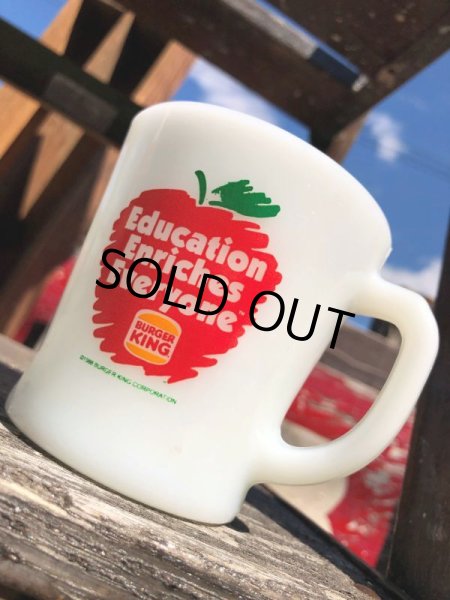 画像13: 80s Vintage Anchor Hocking Fire-King BURGER KING Education Enriches Everyone Promotional (C280) (13)