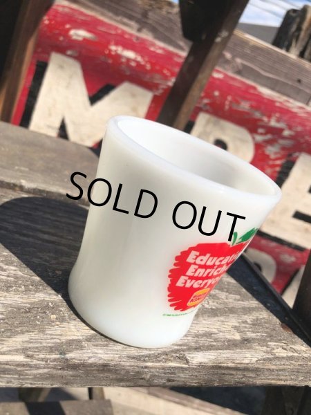 画像11: 80s Vintage Anchor Hocking Fire-King BURGER KING Education Enriches Everyone Promotional (C280) (11)