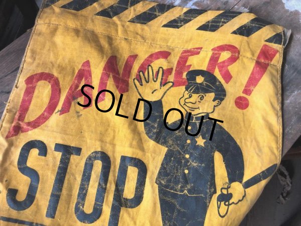 画像4: Vintage OTIS ELEVATOR Danger! STOP Flag Sign (C282) (4)