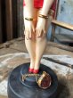 画像15: 2006 Limited Edition England Betty Boop Connoisseur Porcelain "THE RED PURSE" Statue 12 1/2  (C293) (15)