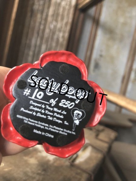 画像2: Vintage Betty Boop Black Dress Limited Figurine 10 of 250 (C290) (2)