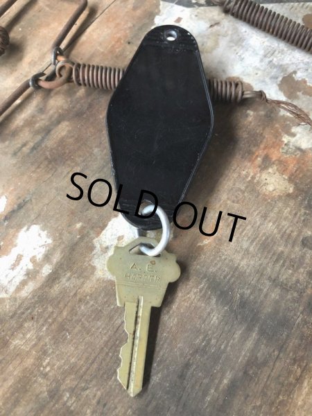 画像2: Vintage Motel Key WHITE SANDS MOTEL #105 (C336) (2)