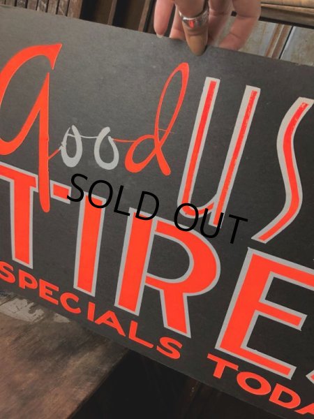 画像2: Vintage Hand Painted Retail Store Signs on Black Paper Board / good USED TIRES (C353)  (2)