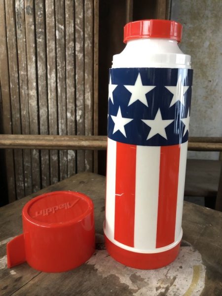 画像3: 70s Vintage Aladdin Stars 'N Stripes Thermos (C375) (3)