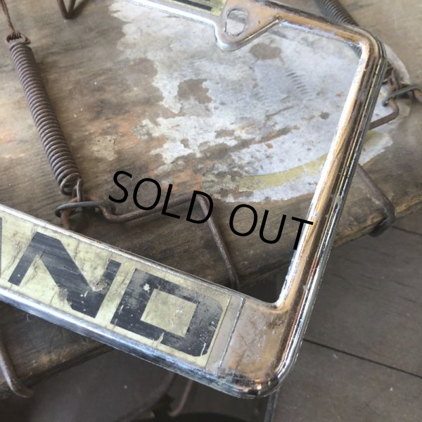 画像2: Vintage Automotive License Plate Frame / SEATTLE ROWLAND (B402) (2)
