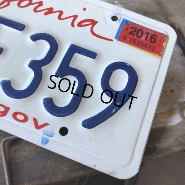 画像2: American License Number Plate / California 6YFF359 (B398) (2)