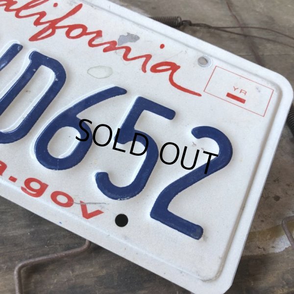 画像2: American License Number Plate / California 7EVD652 (B400) (2)