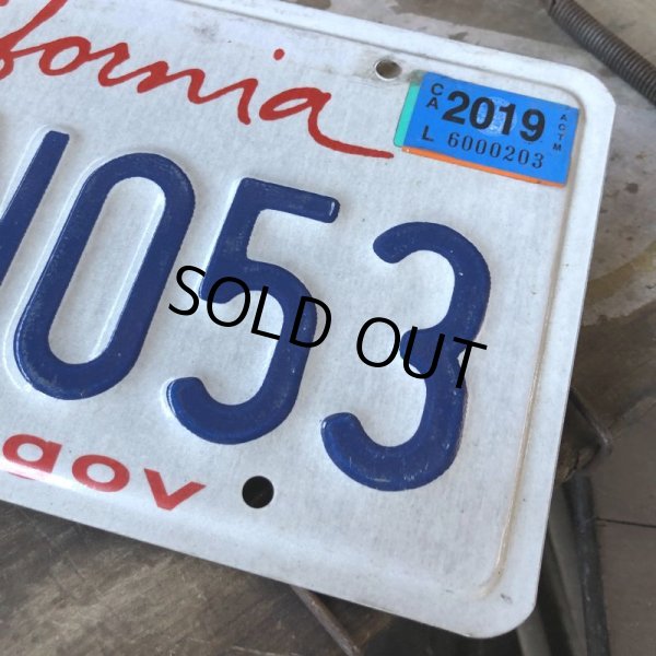 画像2: Vintage American License Number Plate / California 7THN053 (B386) (2)