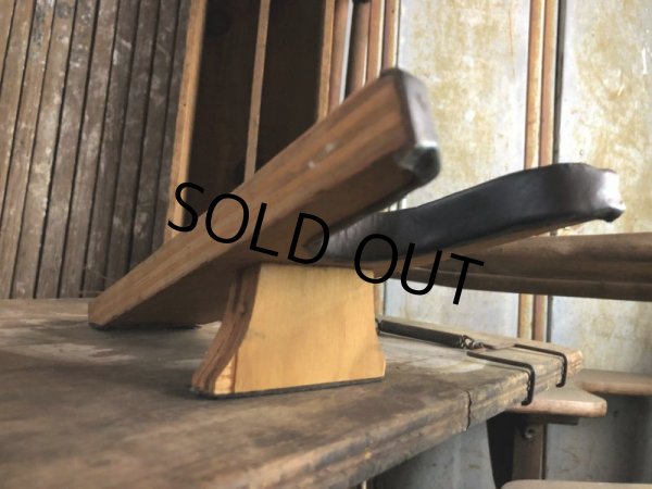 画像7: Vintage LEE RIDERS Advertising Wood Boot Jack Bucking Horse (B455) (7)