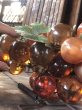 画像12: Vintage Mid-Century Lucite Acrylic Amber Grapes on Driftwood Base (B498) (12)